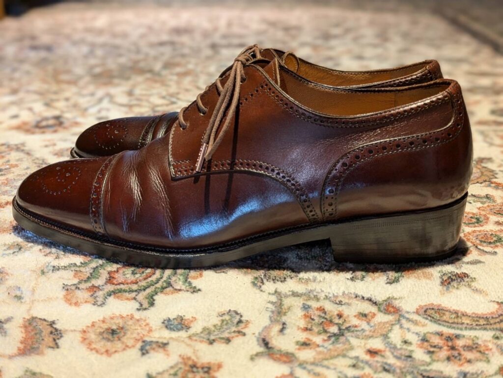 ユニオンインペリアル ヒール積み直し 染め直し後 浜松修理事例