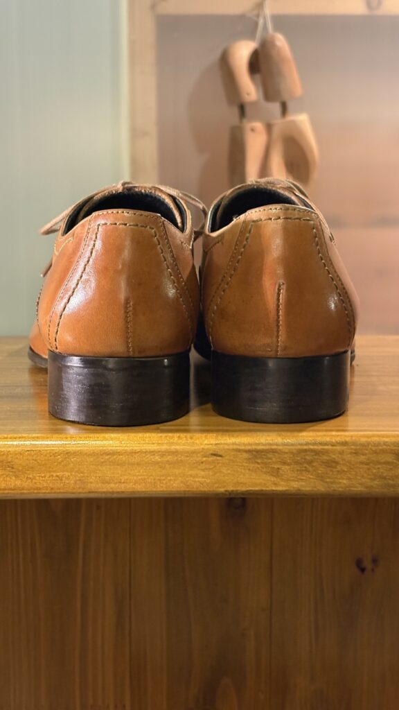 キャサリンハムネット グラデーション鏡面磨き ハーフソール補強後 浜松修理事例